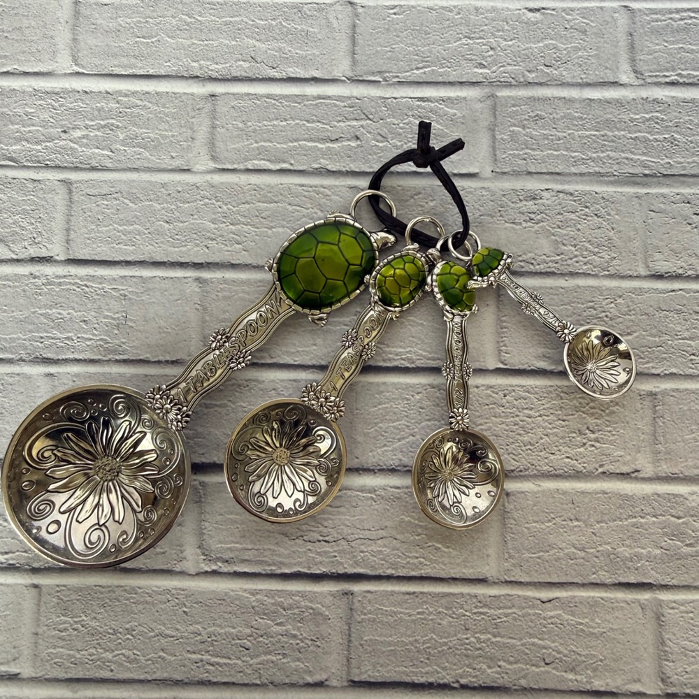 Ganz Sea Turtle Measuring Spoons Set 4 Silver Tone Green Coastal Kitchen Decor